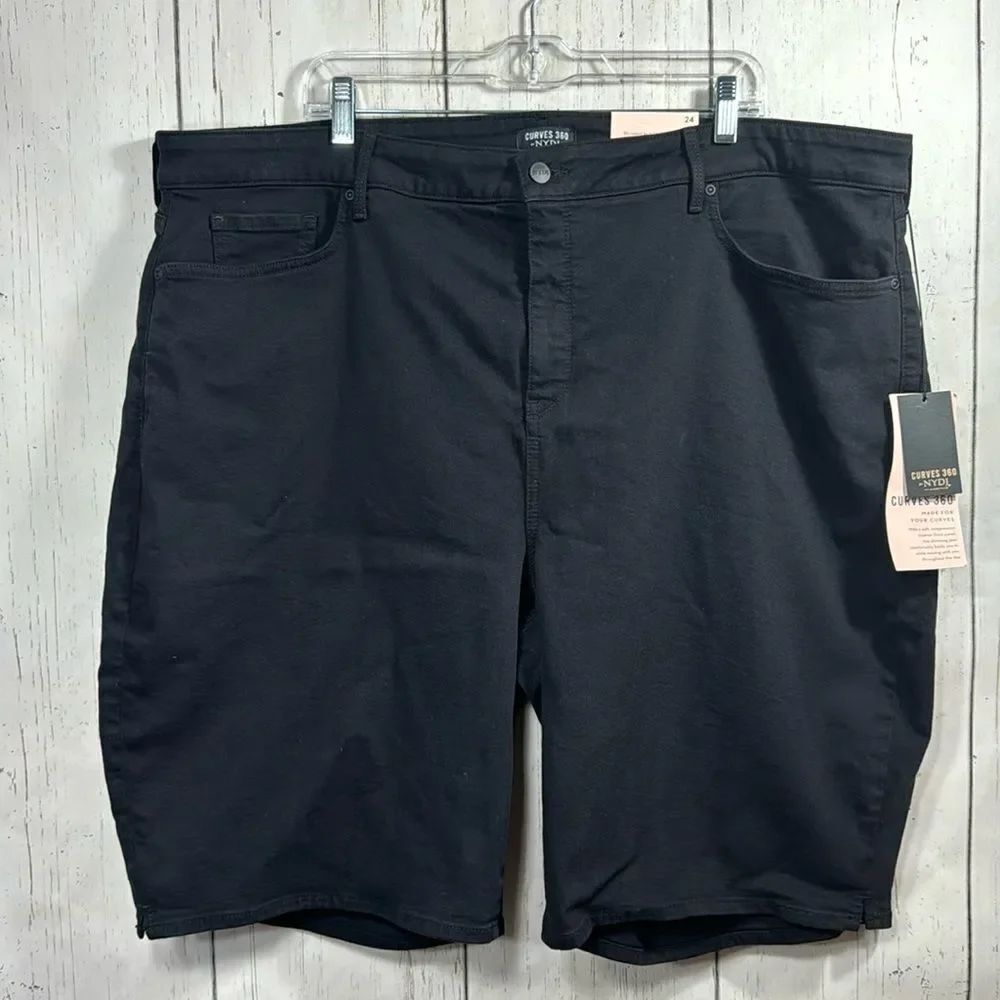 NYDJ Curves 360 Black Denim Bermuda Shorts Plus Size 24 Stretch NWT